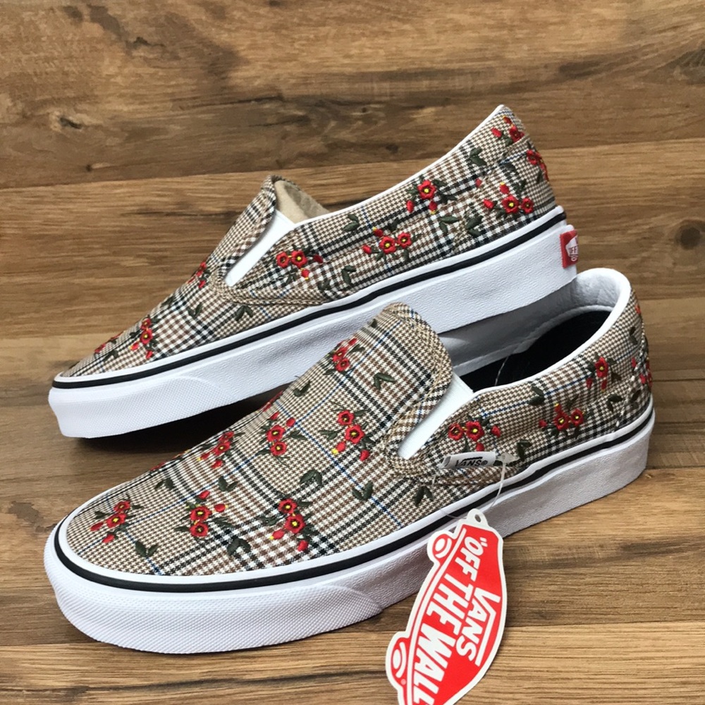 VANS CLASSIC SLIP ON BRAND NEW - Picture 13 of 16